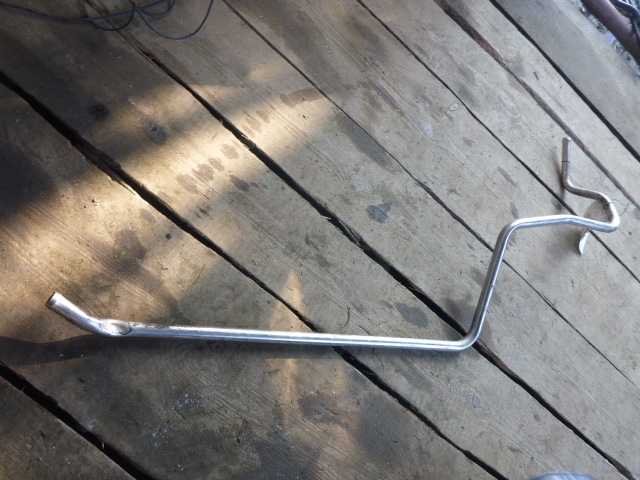 Трубка системы охлаждения