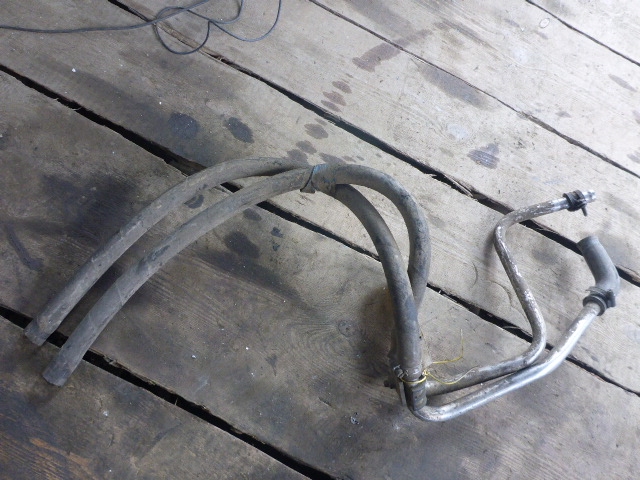 Трубка системы охлаждения