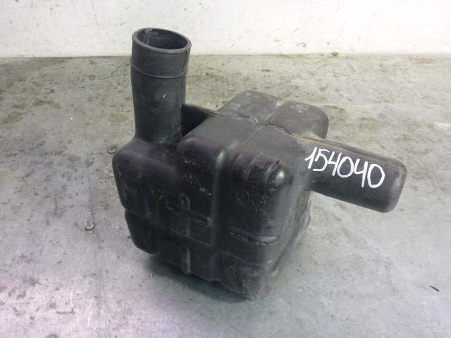 Резонатор воздушного фильтра