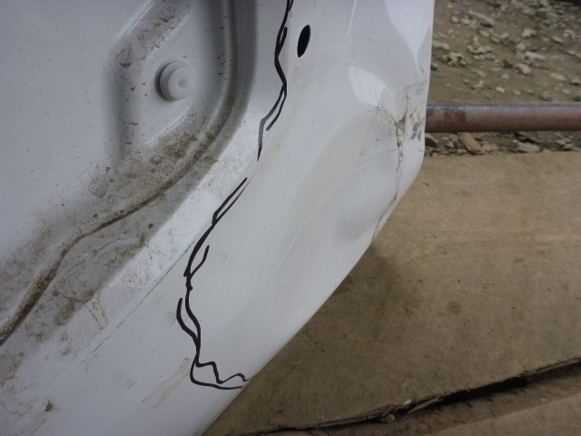 Дверь багажника