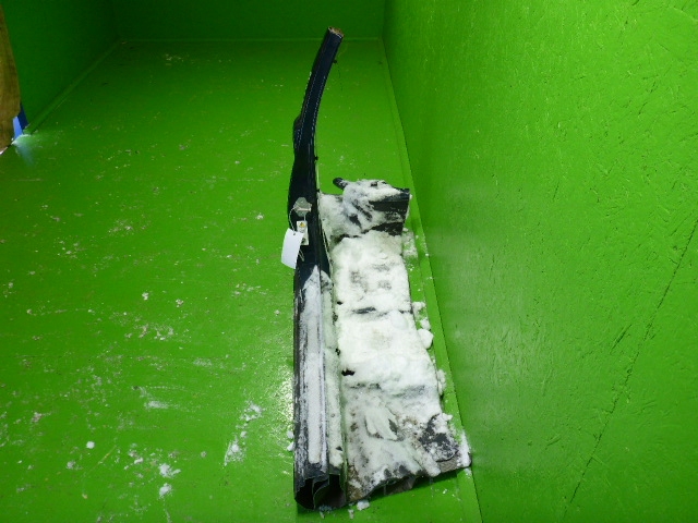 Порог со стойкой правый