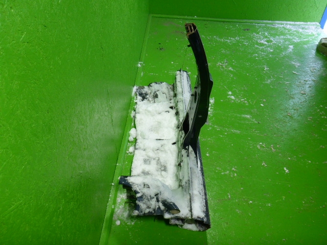 Порог со стойкой правый