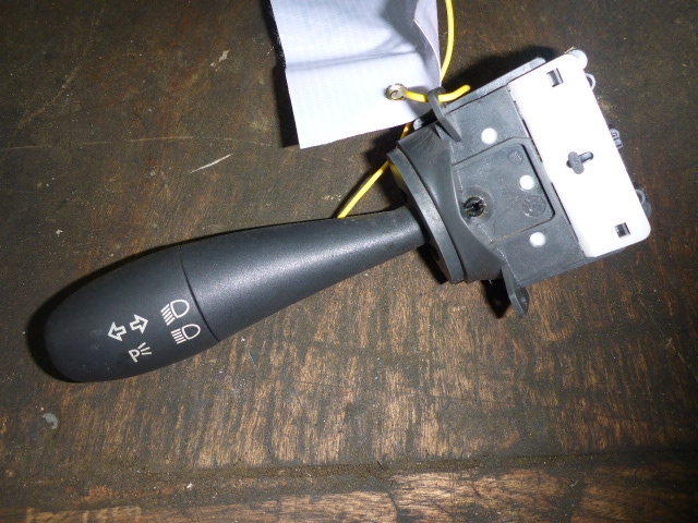 Переключатель поворотов подрулевой