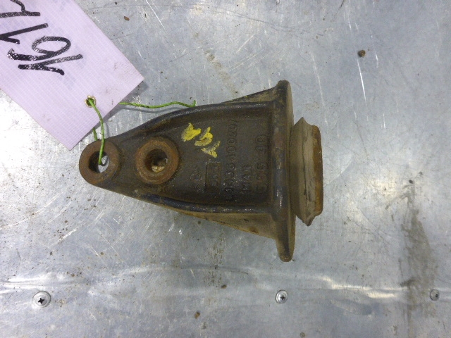 Кронштейн (п.п.к.)