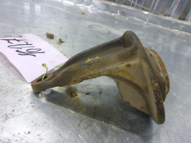 Кронштейн (п.п.к.)