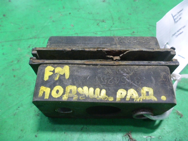Подушка радиатора