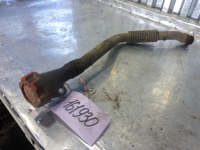 Маслозаливная горловина