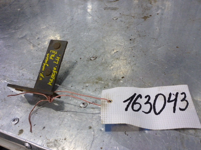 Кронштейн (сопут. товар)