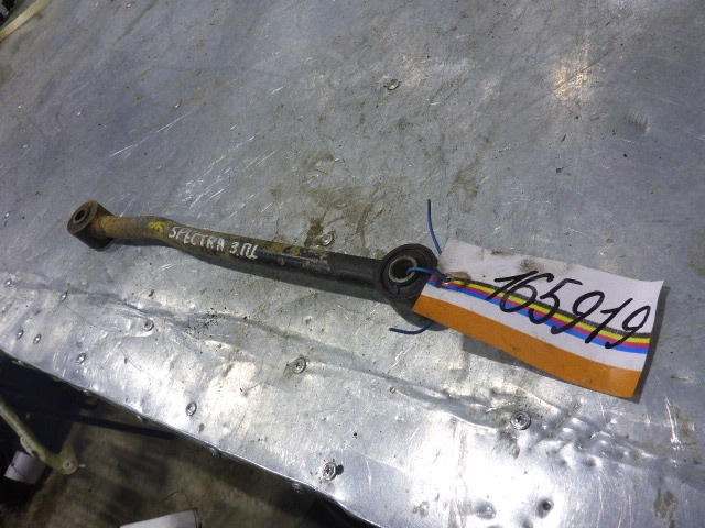 Тяга задняя поперечная