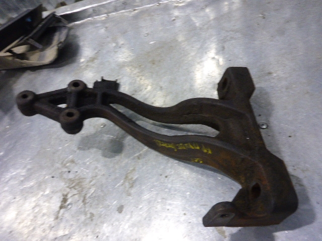 Кронштейн (сопут. товар)