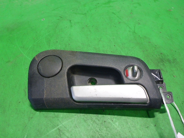 Ручка двери задней внутренняя правая