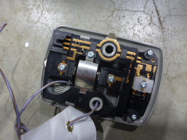 Плафон салонный