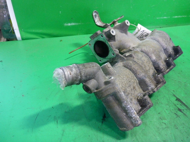 Коллектор впускной