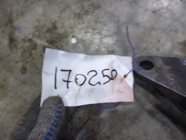 Кронштейн генератора