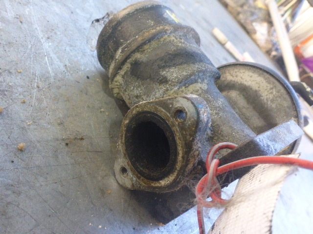 Клапан рециркуляции выхлопных газов (EGR)