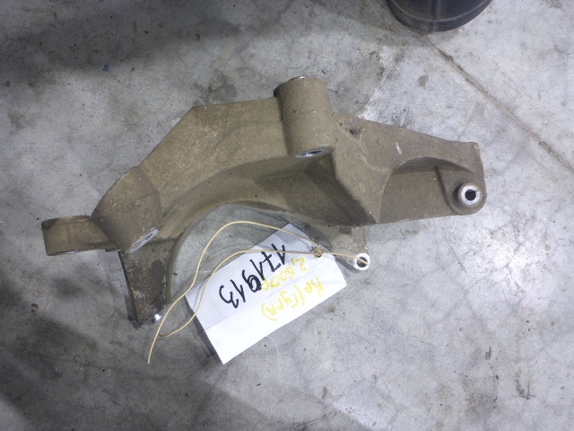 Кронштейн ГУР