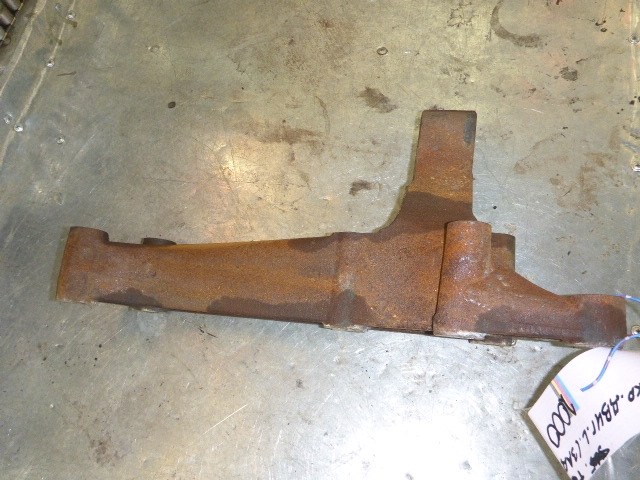 Кронштейн двигателя левый