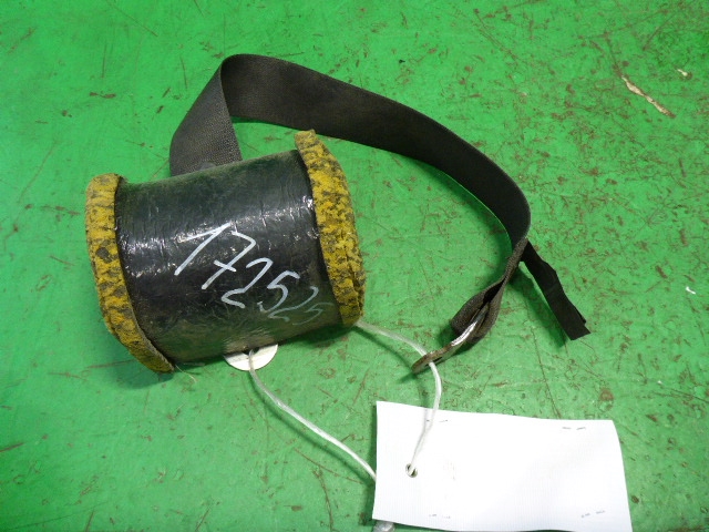 Ремень безопасности