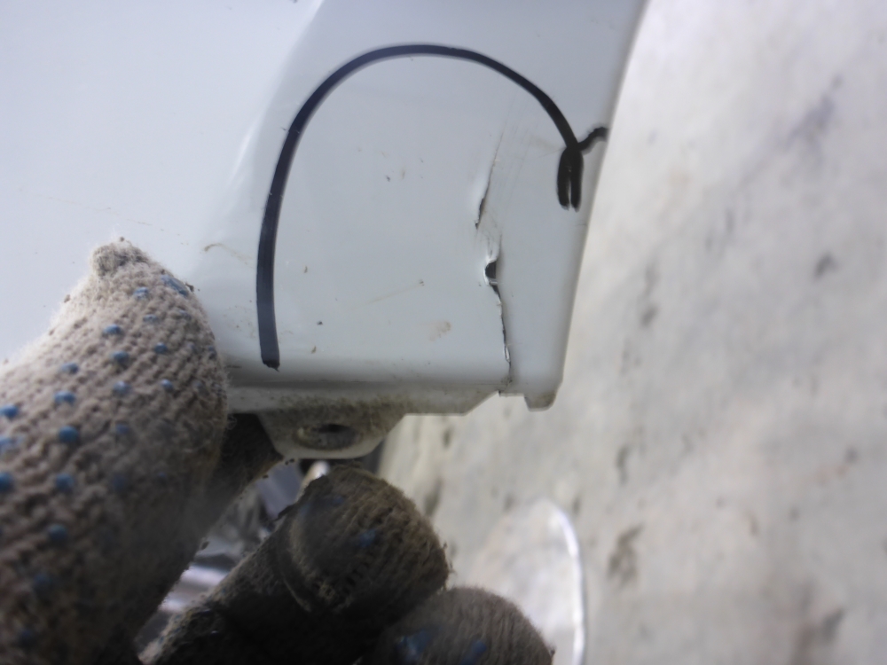 Бампер задний