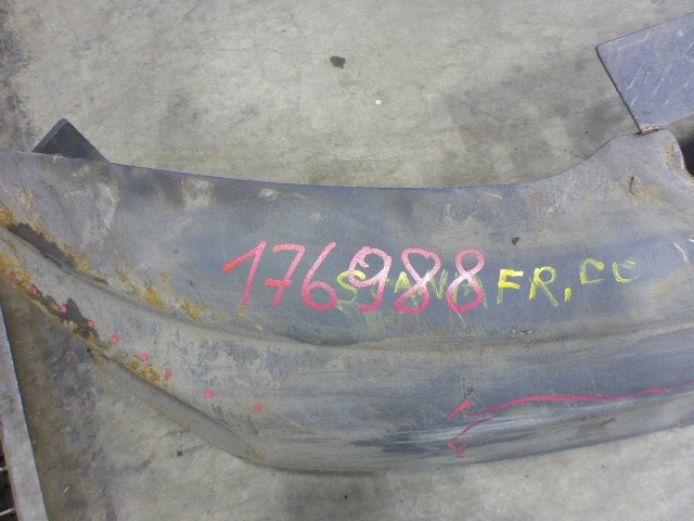 Усилитель переднего бампера