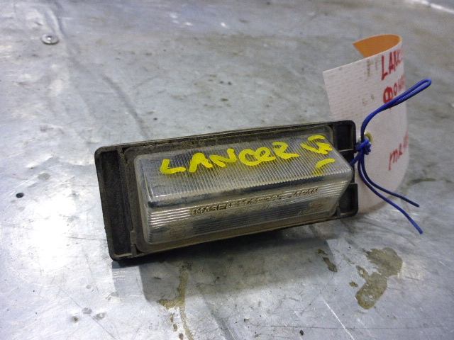 Фонарь подсветки номера