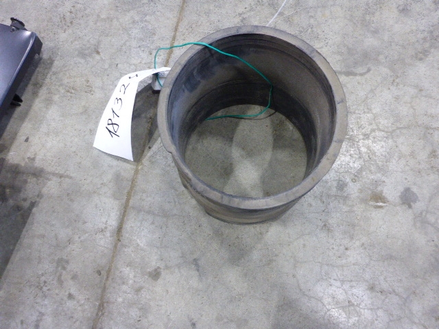 Патрубок воздушного фильтра