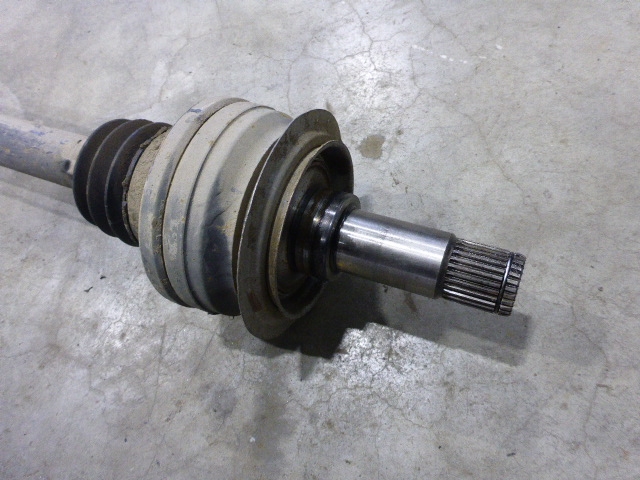 Полуось задняя правая
