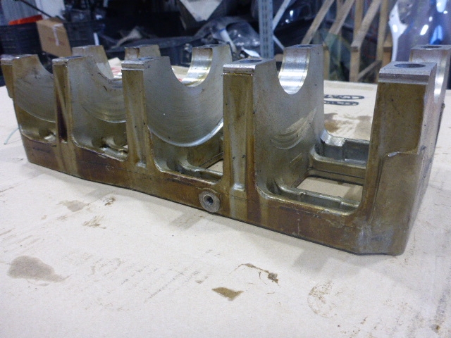 Постель коленвала