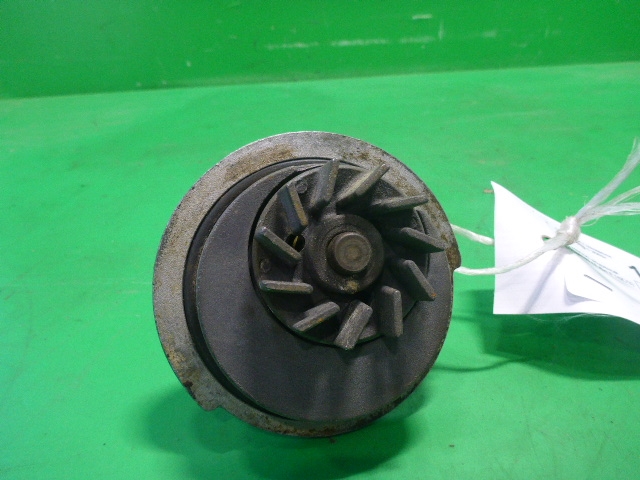 Насос водяной (помпа)