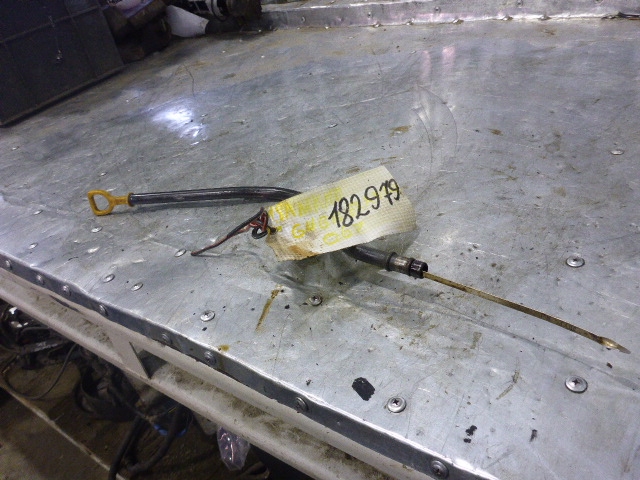 Щуп масляный двигателя