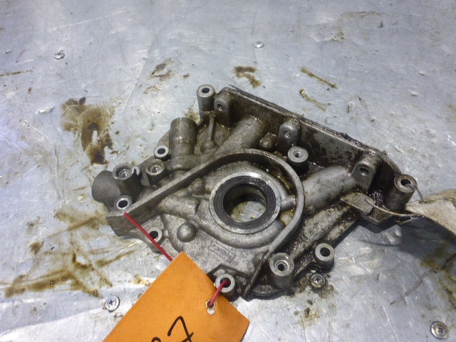 Насос масляный