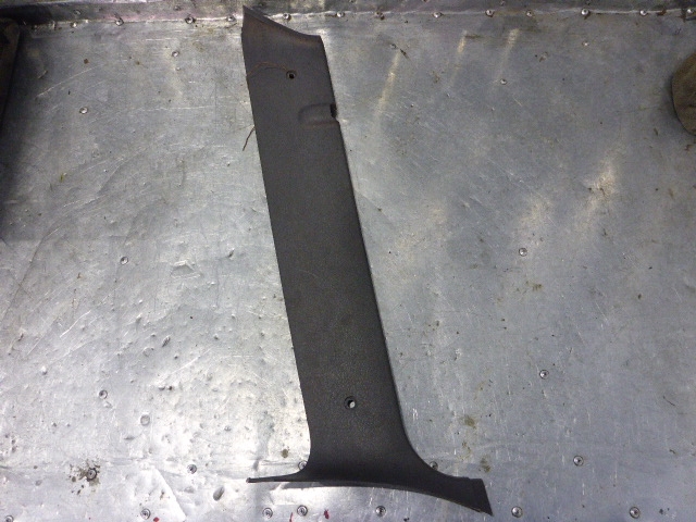 Обшивка стойки