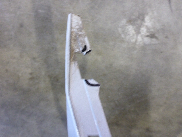 Бампер задний