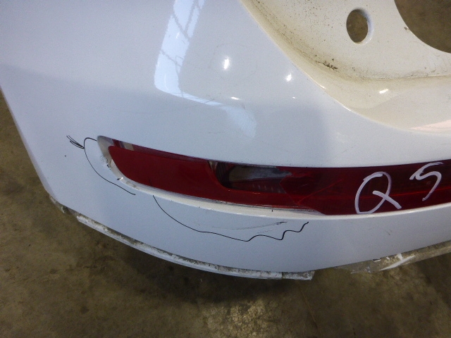 Бампер задний