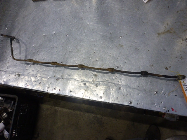 Трубка топливная