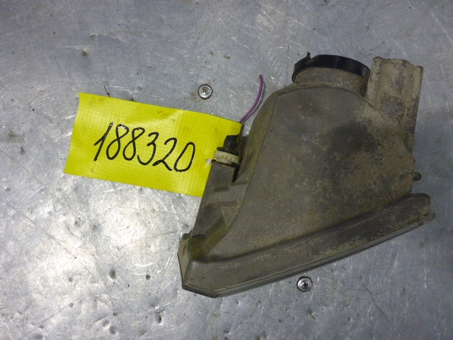 Фара противотуманная левая