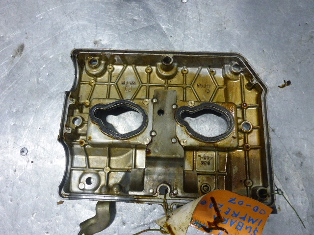 Крышка клапанная ГБЦ