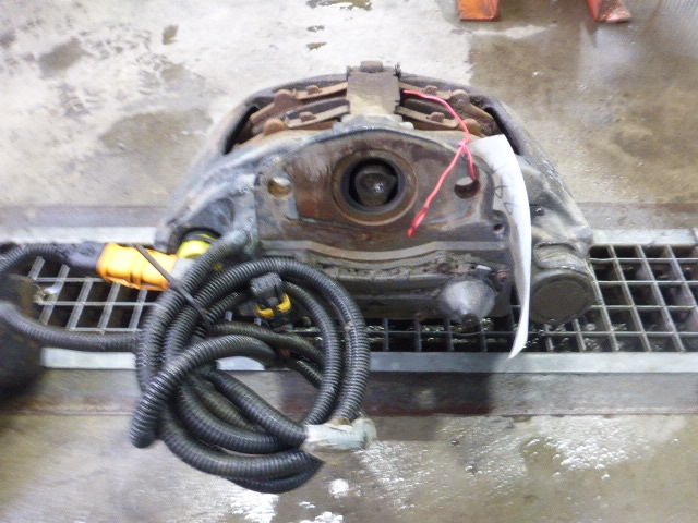 Суппорт задний правый