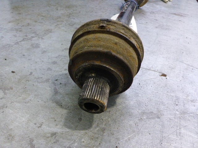 Полуось задняя правая