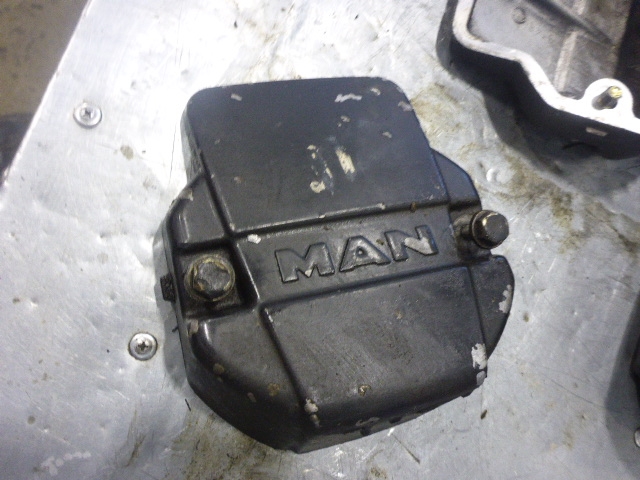 Крышка клапанная ГБЦ