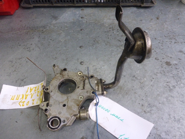 Насос масляный