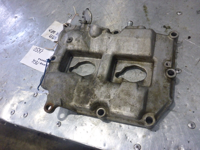 Крышка клапанная ГБЦ