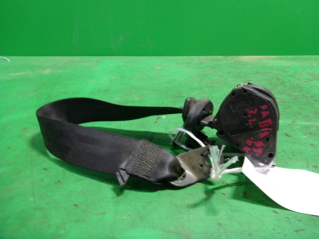 Ремень безопасности