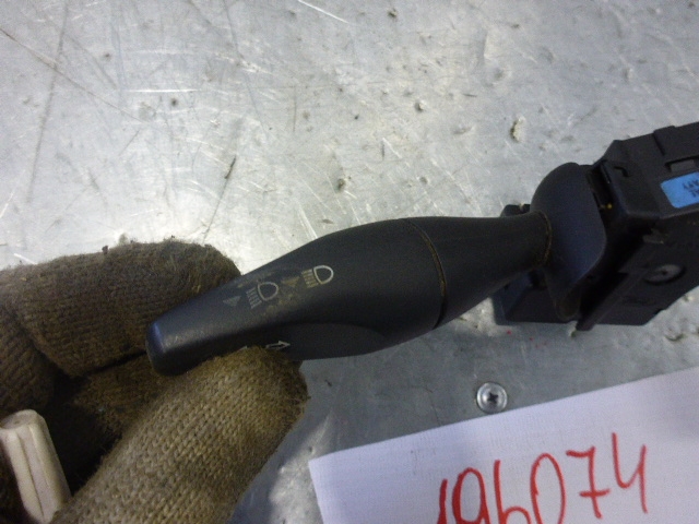 Переключатель поворотов подрулевой