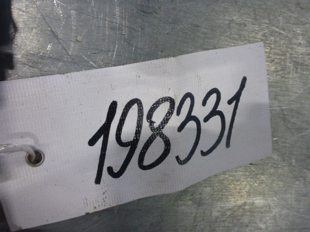 Замок двери задней левой