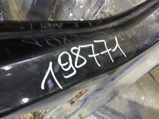 Порог со стойкой правый