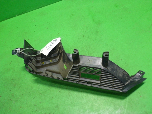 Держатель задней полки