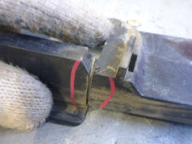 Молдинг лобового стекла