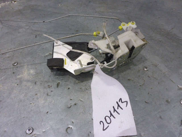 Замок двери задней правой