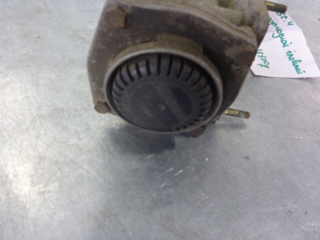 Кран тормозной главный